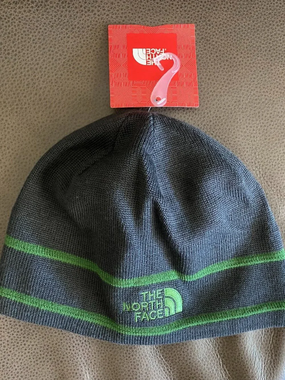 The North Face Jim Beanie NWT - Grey & Green Striped Winter Hat - One Size